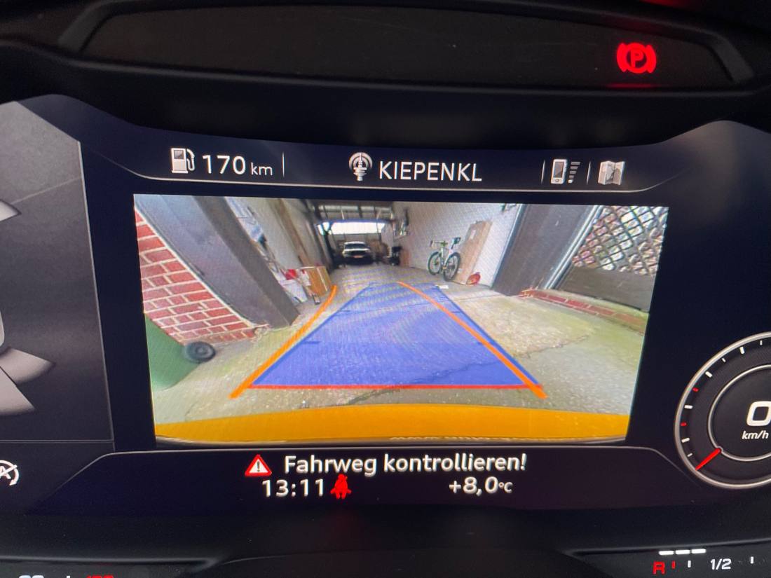 Rückfahrkamera im Audi Virtual Cockpit